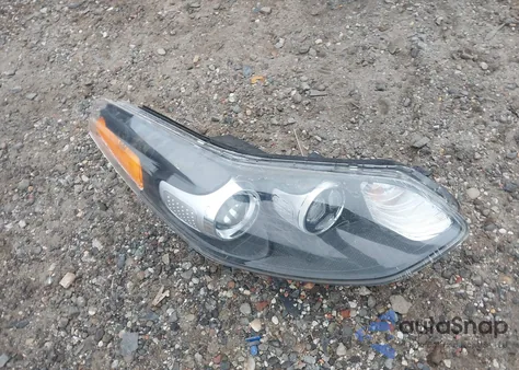 2020 Kia Sportage S z USA, uszkodzony, nr VIN KNDP6CAC3L7764346